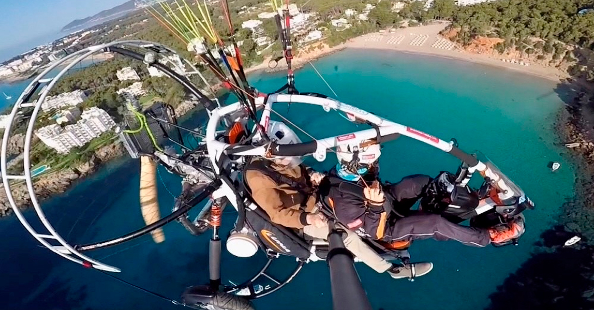 ibiza volamosdos vuelos en paramotor